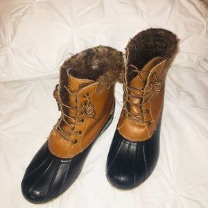 Magellan Outdoor Duck Boots